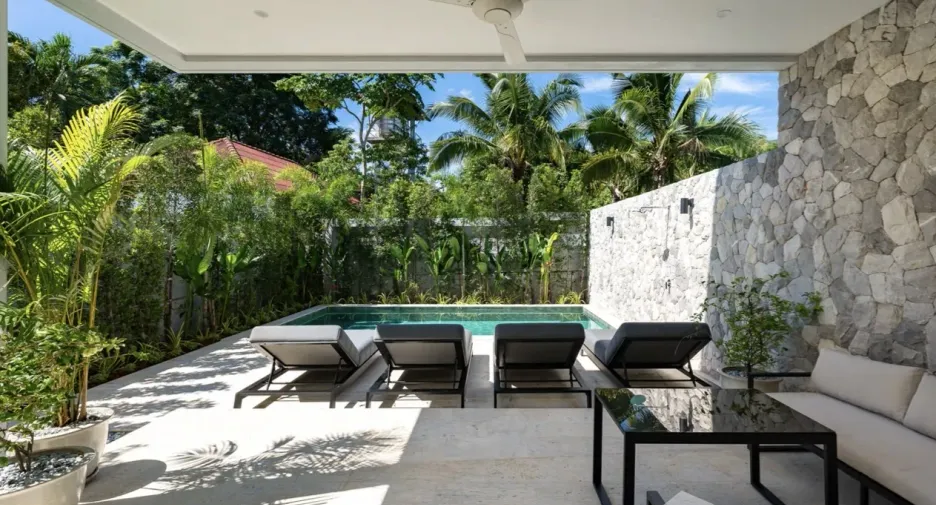 For rent 3 bedrooms townhouse in Ko Samui, Surat Thani