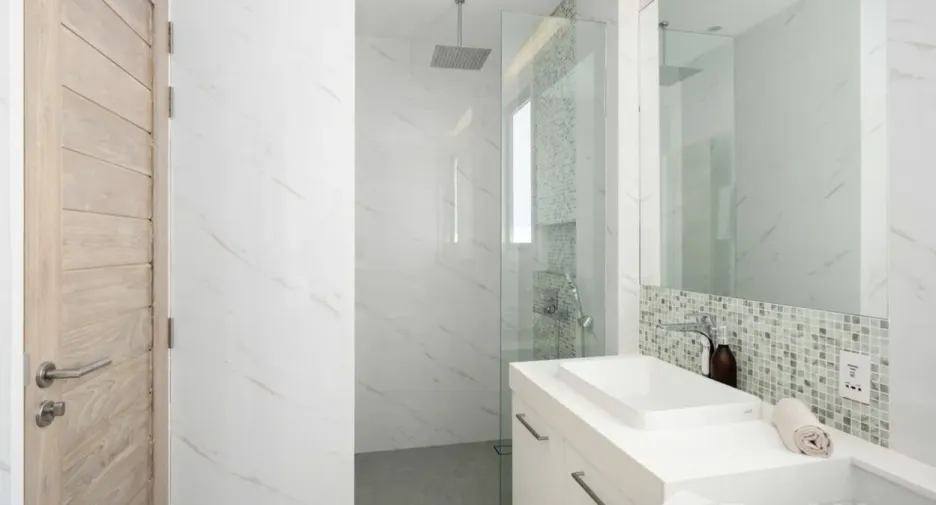 For rent 3 bedrooms townhouse in Ko Samui, Surat Thani