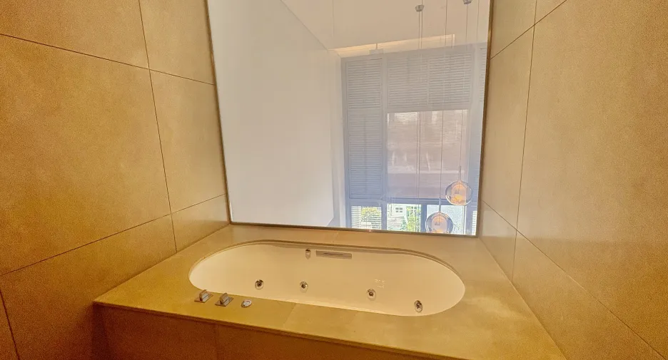 Wohnung zur Miete mit 1 Zimmer in Sathon, Bangkok