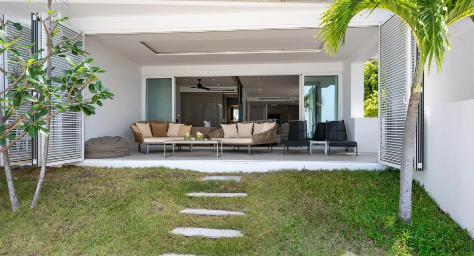 For sale 3 bedrooms apartment in Ko Samui, Surat Thani
