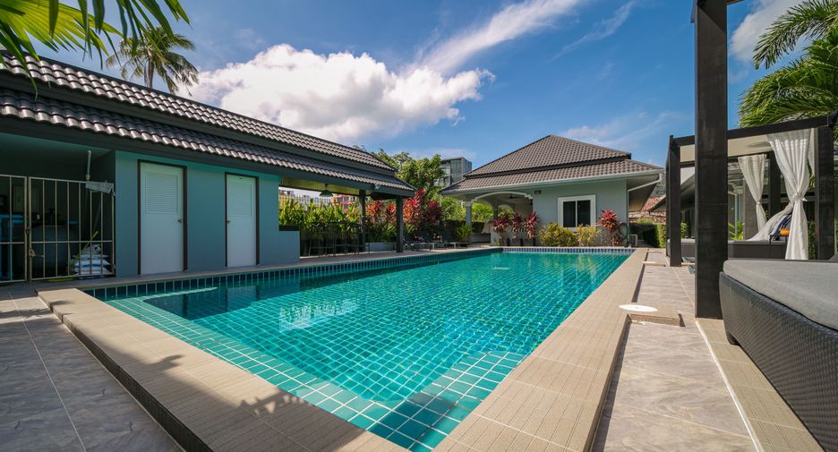 Villa en alquiler de 2 habitaciones en Mueang Phuket, Phuket