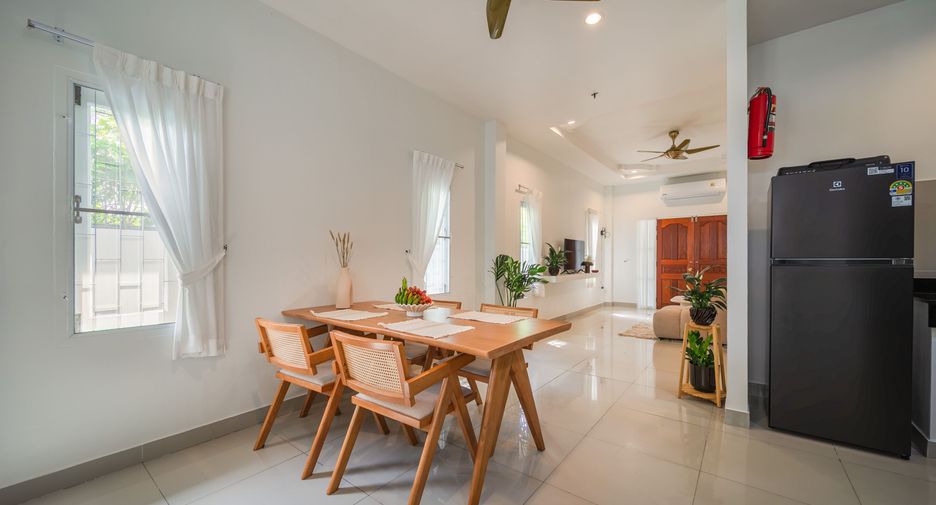 Villa en alquiler de 2 habitaciones en Mueang Phuket, Phuket