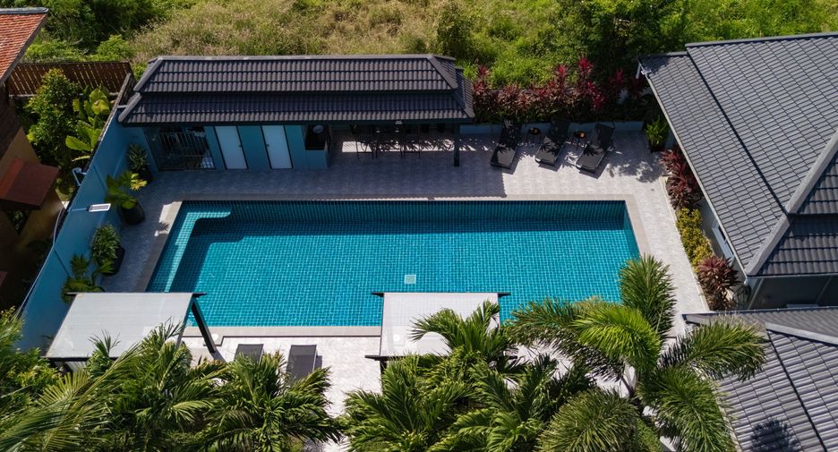 Villa en alquiler de 2 habitaciones en Mueang Phuket, Phuket