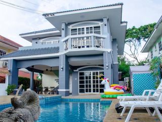 Villa zur Miete mit 5 Zimmer in Bang Lamung, Chonburi