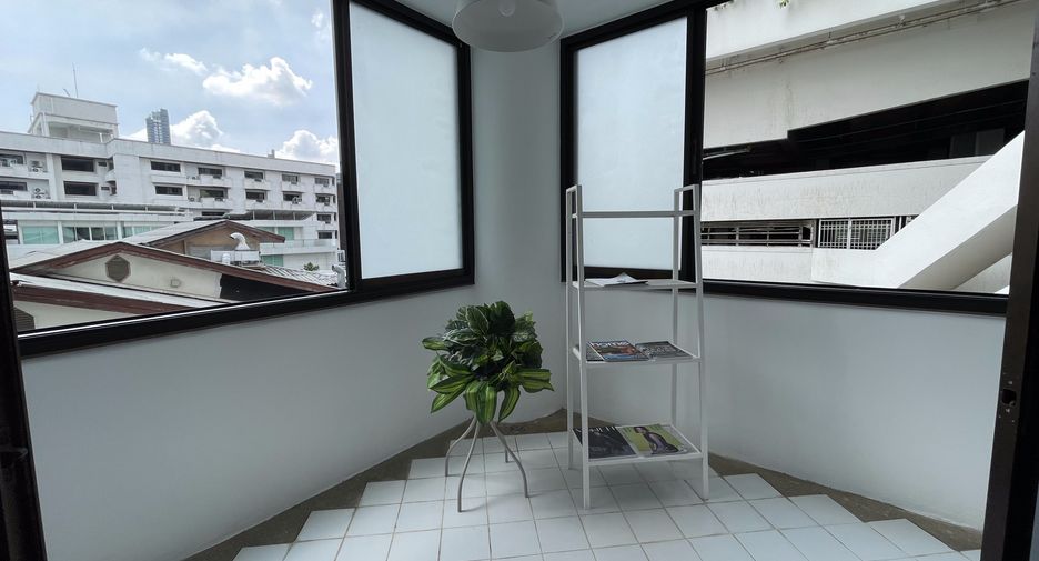 Wohnung zum Kauf und zur Miete mit 2 Zimmer in Watthana, Bangkok