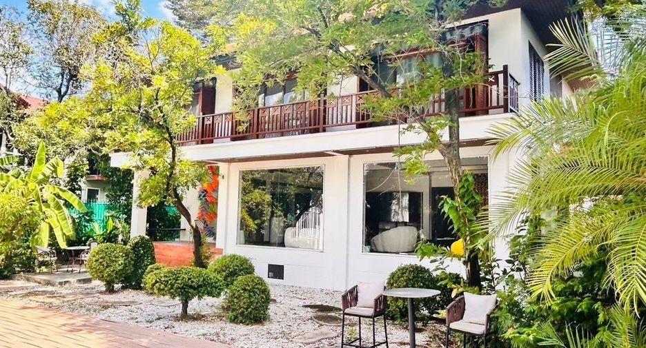 Casa en venta de 8 habitaciones en Suan Luang, Bangkok
