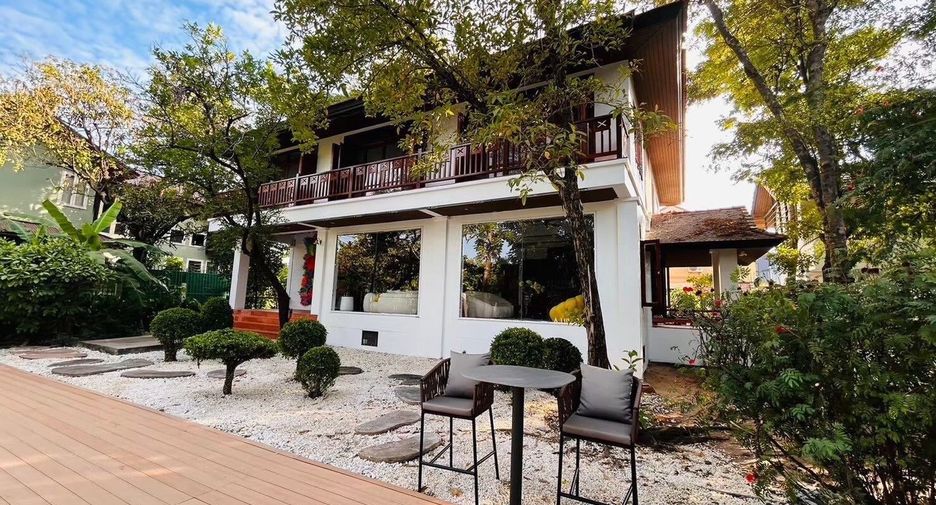 Casa en venta de 8 habitaciones en Suan Luang, Bangkok