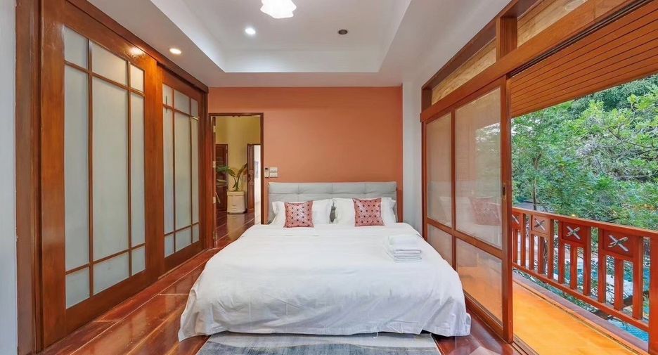 Casa en venta de 8 habitaciones en Suan Luang, Bangkok