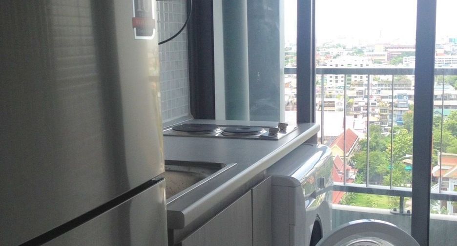 For rent studio condo in Thon Buri, Bangkok