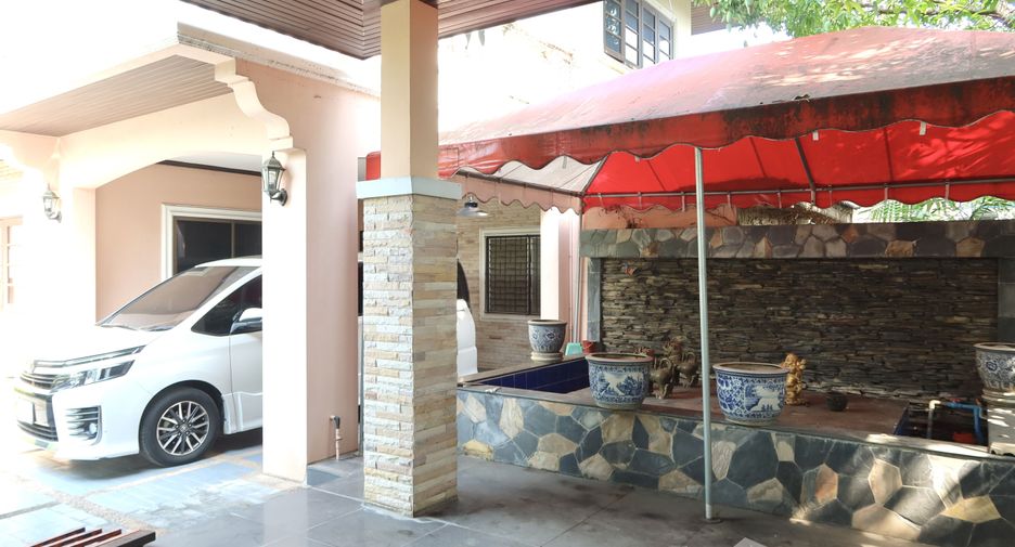 For sale 3 bedrooms house in Mueang Chiang Mai, Chiang Mai