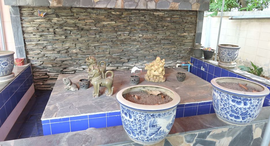 For sale 3 bedrooms house in Mueang Chiang Mai, Chiang Mai