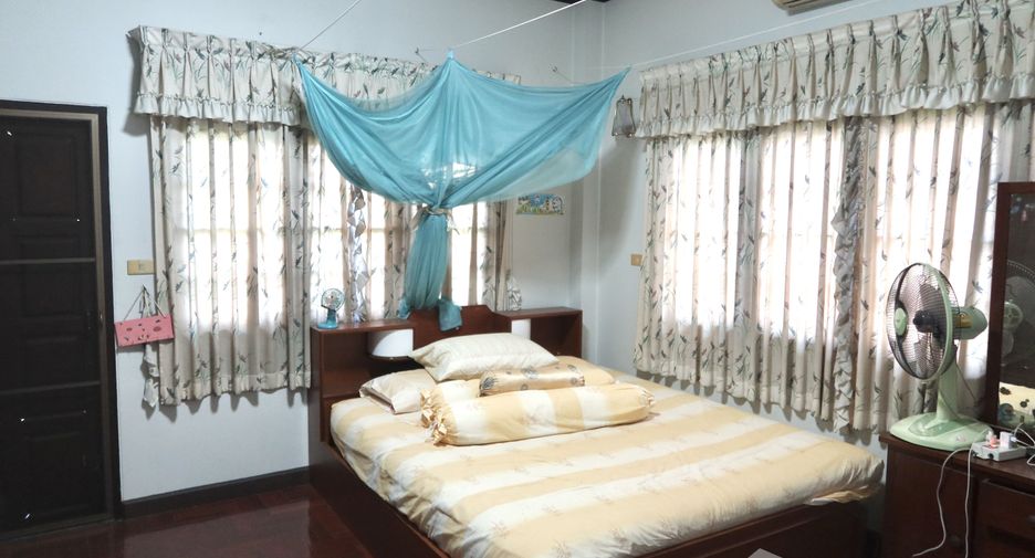 For sale 3 bedrooms house in Mueang Chiang Mai, Chiang Mai