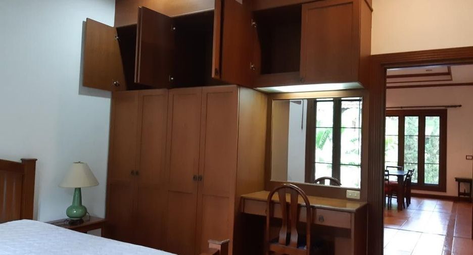 For rent 3 bedrooms house in Mueang Chiang Mai, Chiang Mai