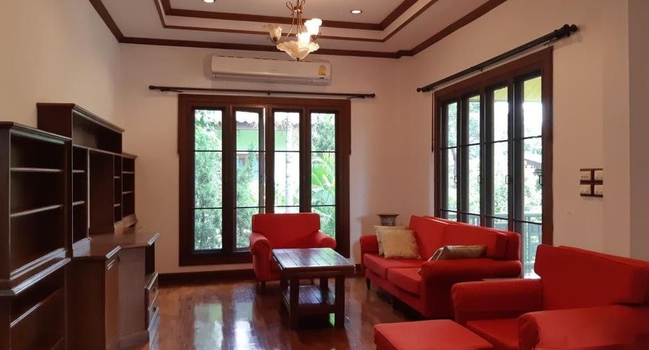 For rent 3 bedrooms house in Mueang Chiang Mai, Chiang Mai