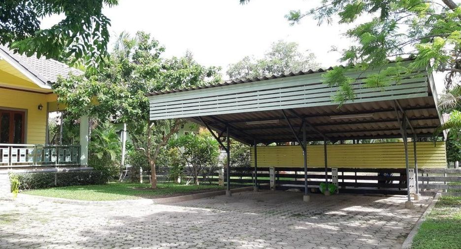 For rent 3 bedrooms house in Mueang Chiang Mai, Chiang Mai