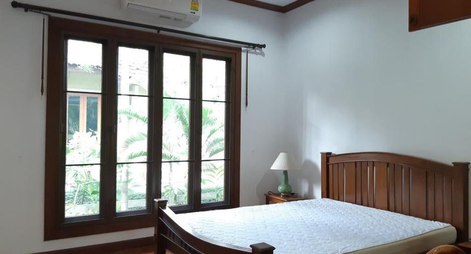 For rent 3 bedrooms house in Mueang Chiang Mai, Chiang Mai