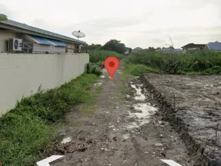 出售 土地 在 Bang Khen, 曼谷