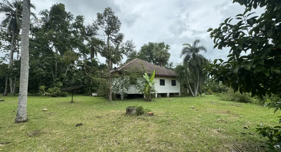 Casa en venta de 4 habitaciones en Ko Samui, Surat Thani