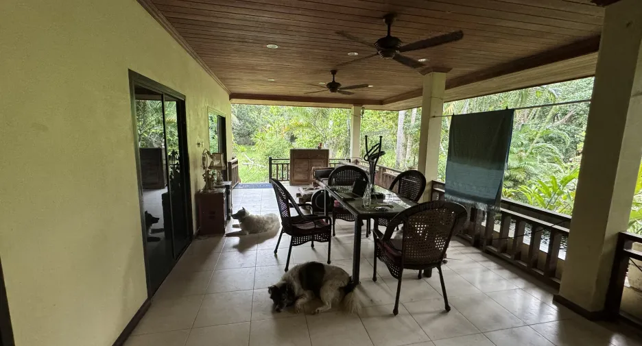 Casa en venta de 4 habitaciones en Ko Samui, Surat Thani