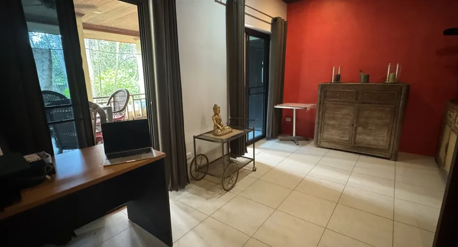 Casa en venta de 4 habitaciones en Ko Samui, Surat Thani