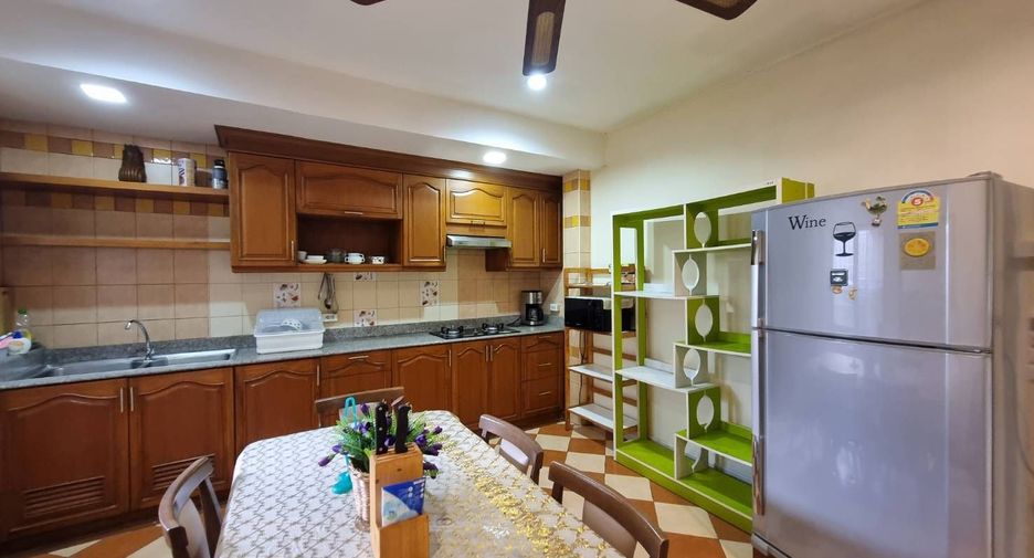 À vendre 3 chambres maison à Hang Dong, Chiang Mai