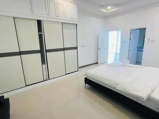 À louer 3 chambres maison à Bang Lamung, Chonburi