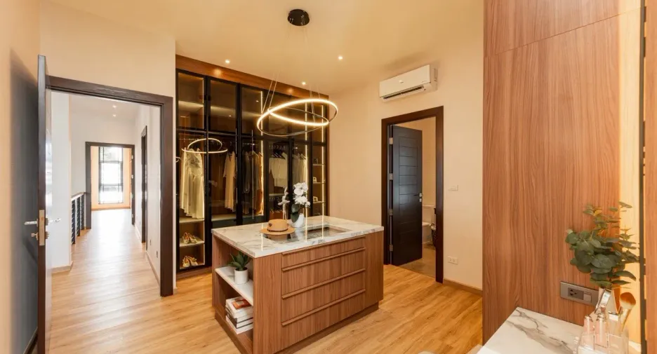 出售 4 卧室 独立屋 在 Mueang Chiang Mai, Chiang Mai