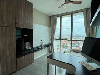 À vendre 2 chambres condo à Bang Sue, Bangkok