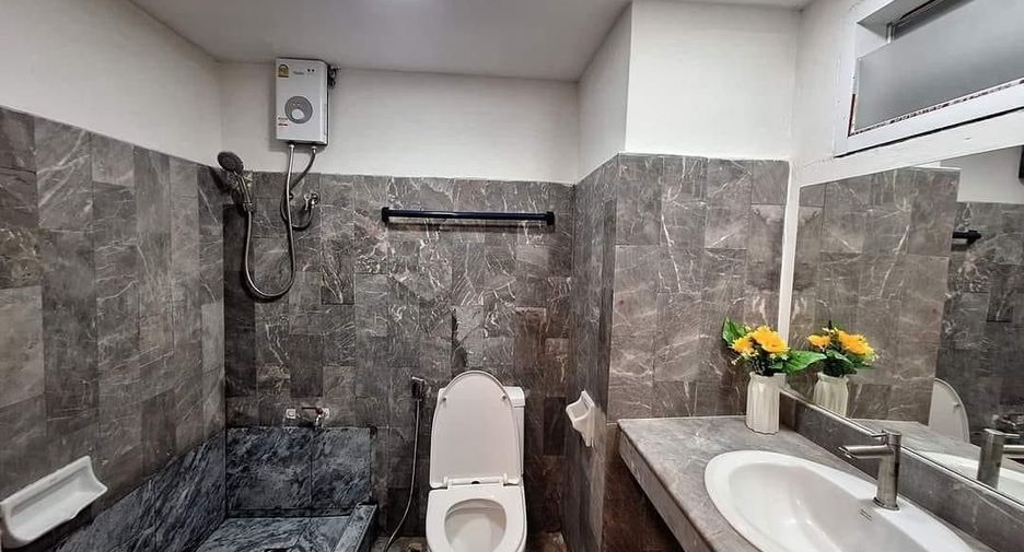 For rent studio condo in Bang Lamung, Chonburi