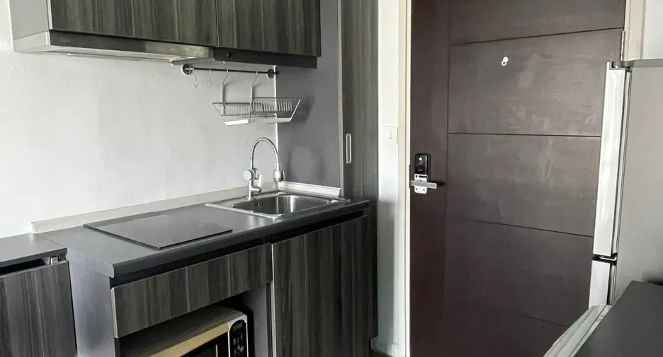 For rent studio condo in Bang Na, Bangkok