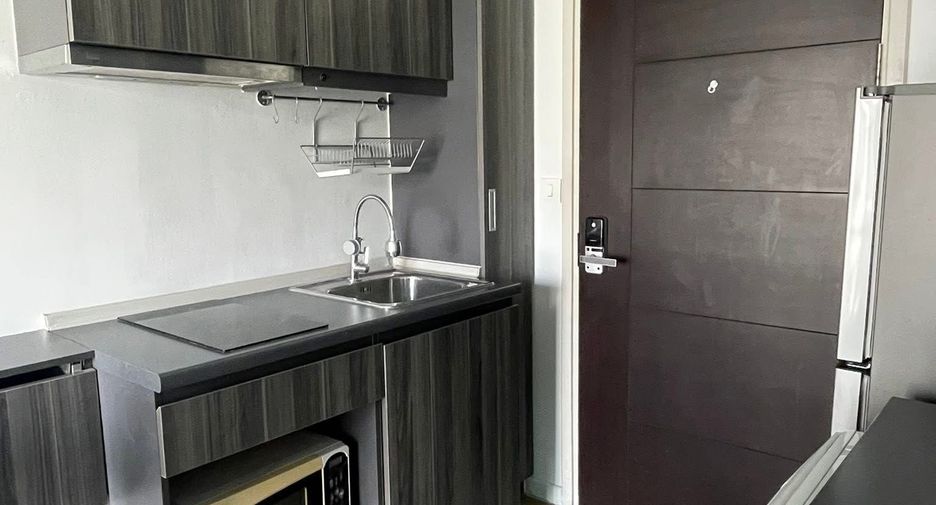 Condo en alquiler de estudio en Bang Na, Bangkok