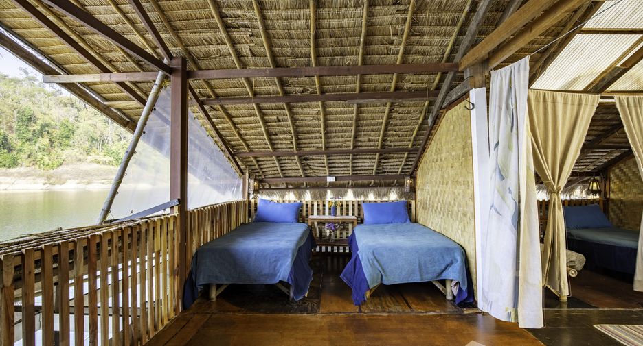 For sale 14 bedrooms villa in Mae Taeng, Chiang Mai