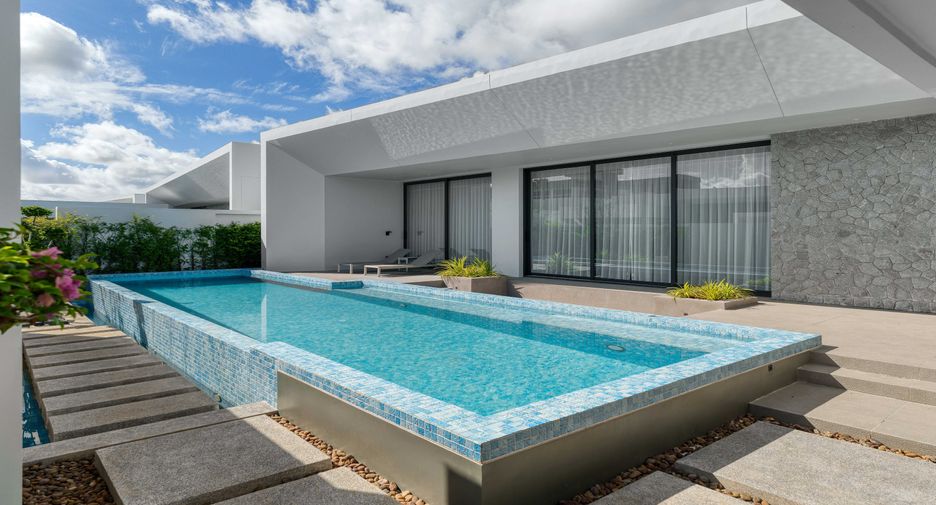 For rent 3 bedrooms villa in Thalang, Phuket