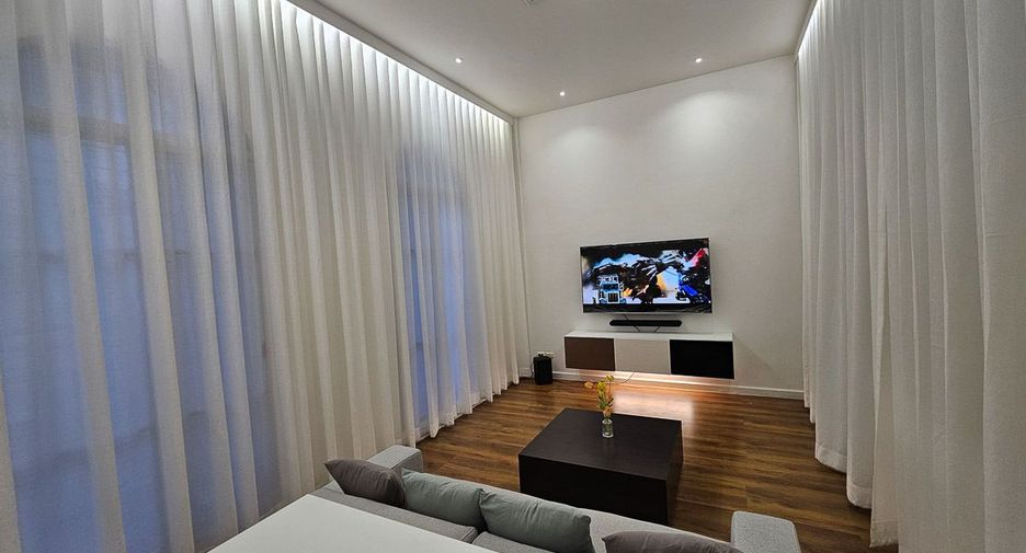 Haus zum Kauf mit 3 Zimmer in Yan Nawa, Bangkok