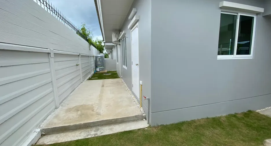 For rent 3 bedrooms villa in Hua Hin, Prachuap Khiri Khan