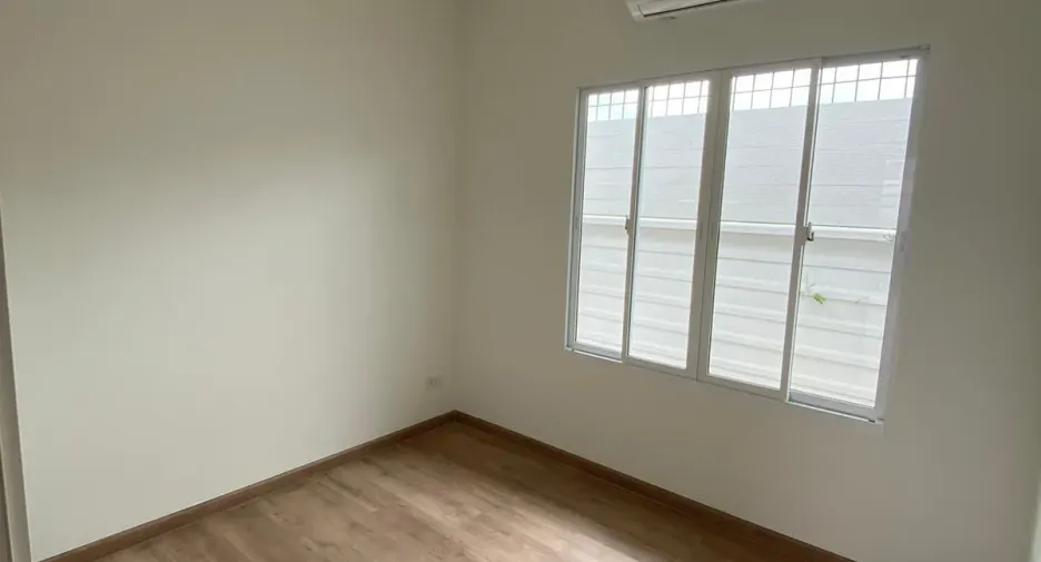 For rent 3 bedrooms villa in Hua Hin, Prachuap Khiri Khan