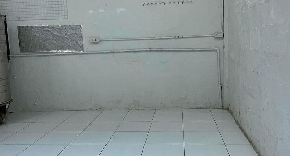 For sale 3 bedrooms retail Space in Mueang Chiang Mai, Chiang Mai
