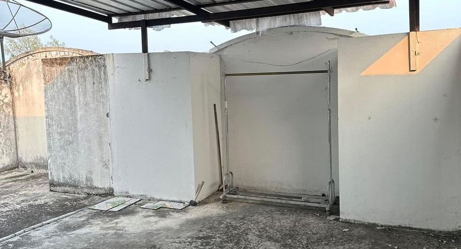 For sale 3 bedrooms retail Space in Mueang Chiang Mai, Chiang Mai