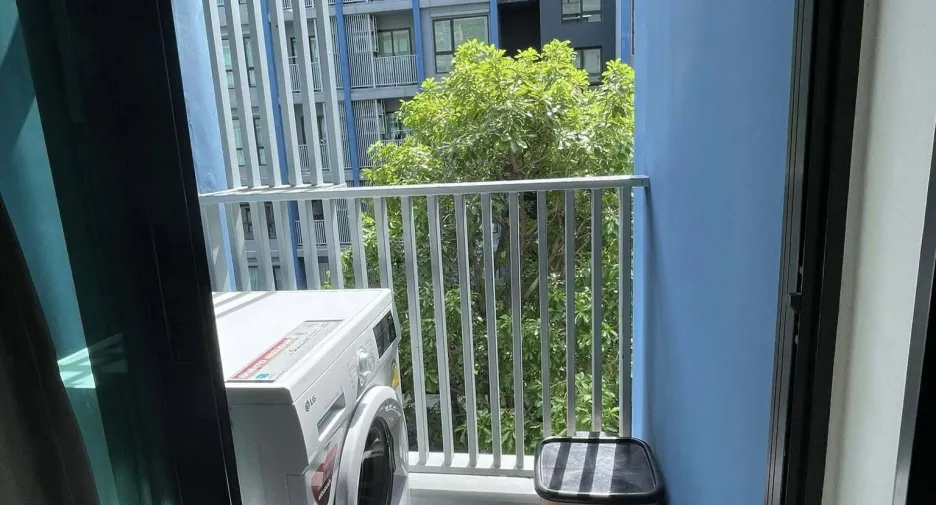 For rent studio condo in Phra Khanong, Bangkok
