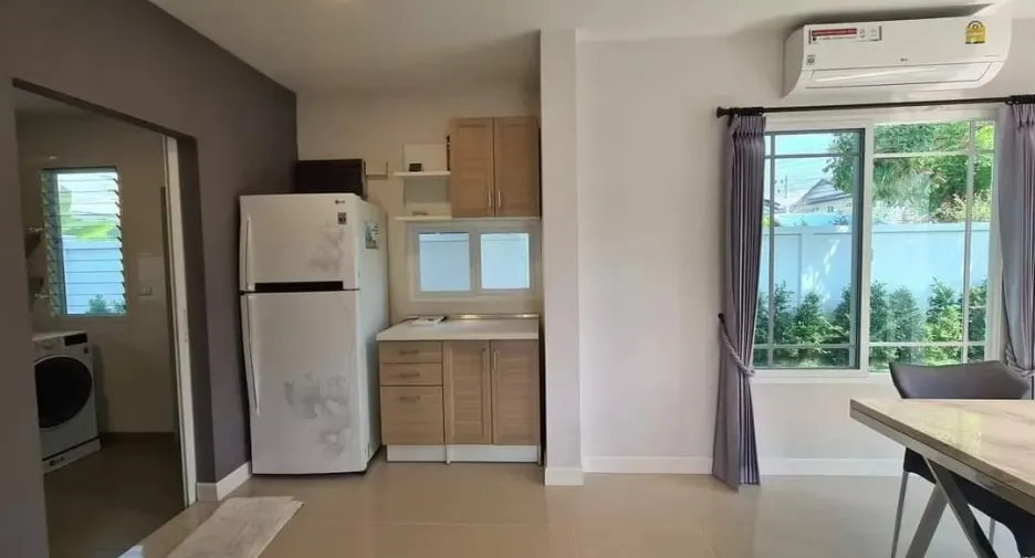 For rent 3 bedrooms house in Mueang Chiang Mai, Chiang Mai