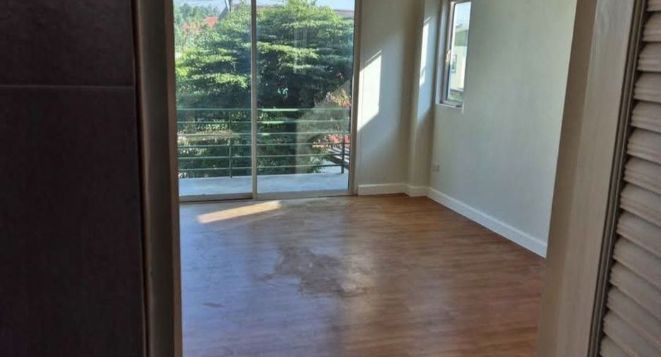 For sale 3 bedrooms house in Hang Dong, Chiang Mai