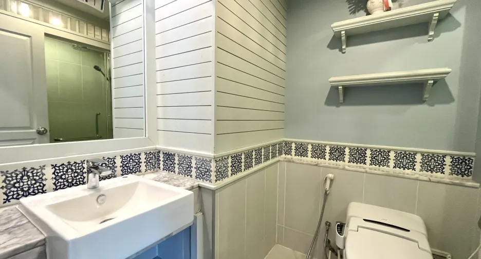For sale studio condo in Mueang Chiang Mai, Chiang Mai