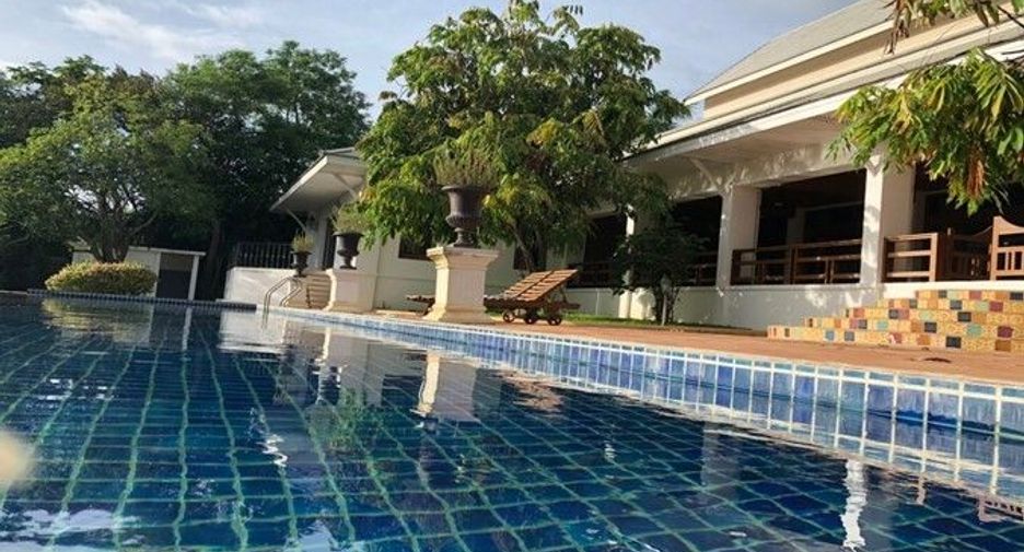 Villa zum Kauf mit 16 Zimmer in Mae Rim, Chiang Mai