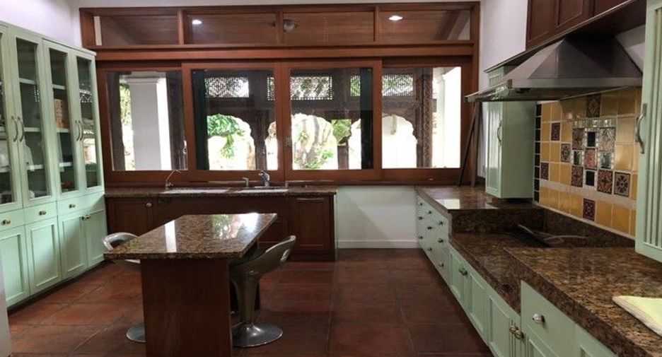 Villa zum Kauf mit 16 Zimmer in Mae Rim, Chiang Mai