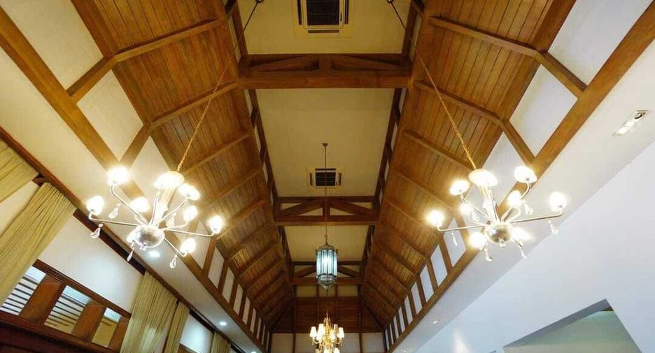 Villa zum Kauf mit 16 Zimmer in Mae Rim, Chiang Mai