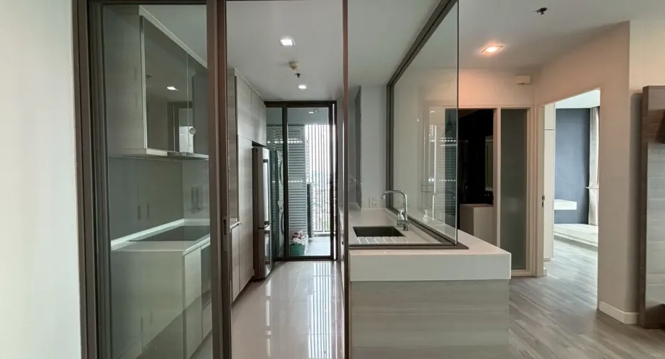 For sale 2 bedrooms condo in Khlong San, Bangkok