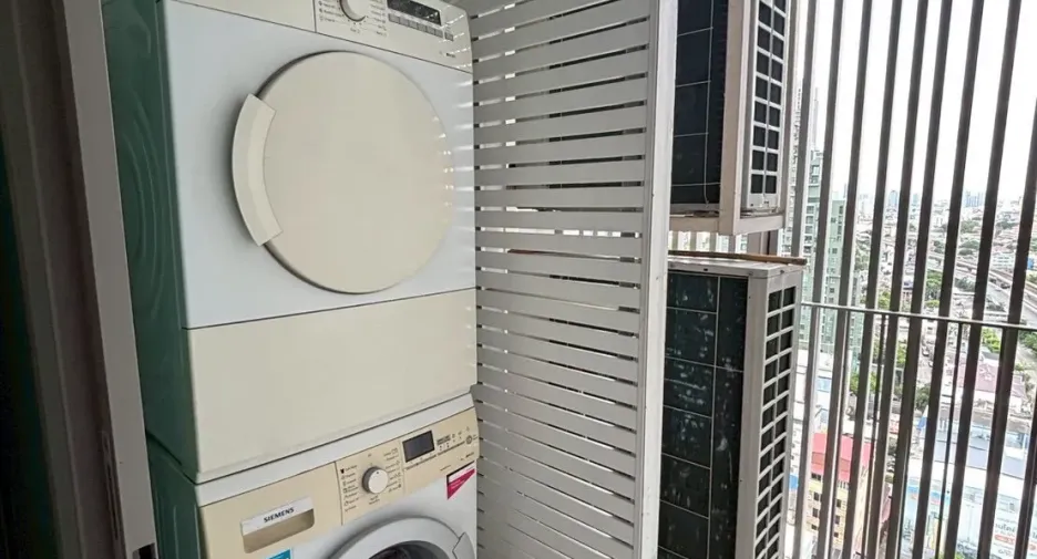 For sale 2 bedrooms condo in Khlong San, Bangkok