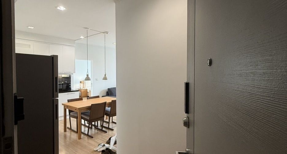 For sale and for rent 2 bedrooms condo in Sathon, Bangkok
