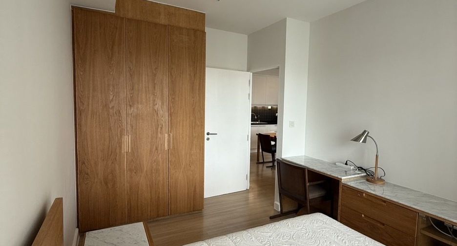 For sale and for rent 2 bedrooms condo in Sathon, Bangkok