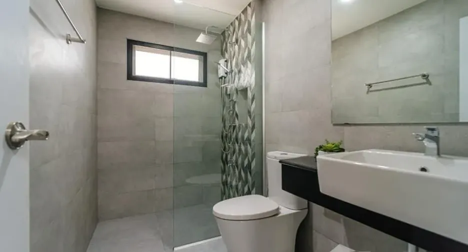 For rent 3 bedrooms townhouse in Mueang Chiang Mai, Chiang Mai